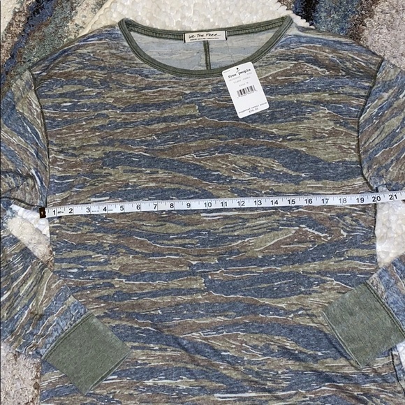 NWT Free People Arielle Tiger Camo Long Sleeve M - Picture 6 of 7